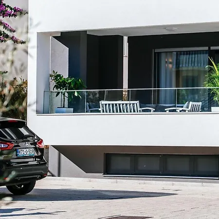 Apartman Isabela Prague With Front