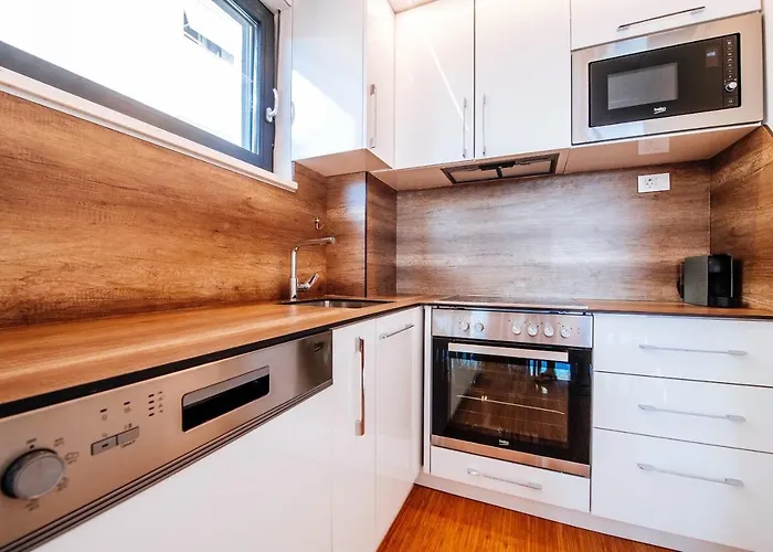 Apartman Isabela Prague With Front *